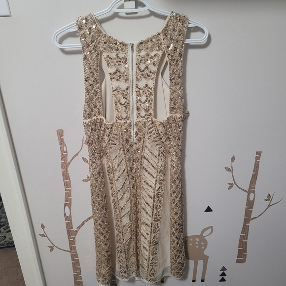 Gold glitter dress - Picture 3 of 3